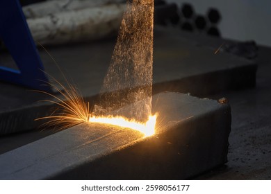 cleaning metal with laser