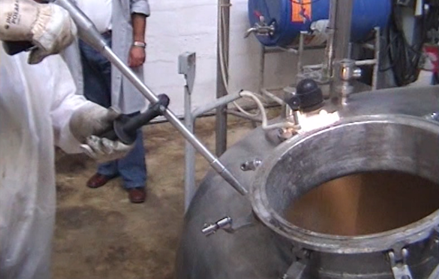 disadvantages of dry ice blasting